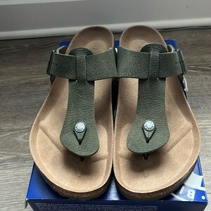 Birkenstock Medina Vegan Men’s EU 44/US 11-11.5 Sandals in Desert Dust Thyme